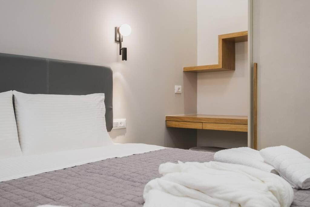 Peris 2 - Central Apt Near Old Town - Ac, Washer Hriszí Aktí Haniá Kültér fotó